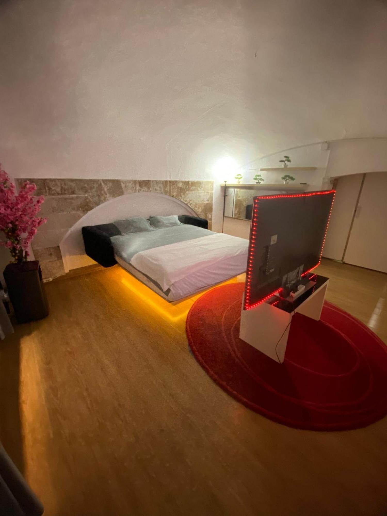 Habitacion En Centro De Barcelona Hotel Exterior photo